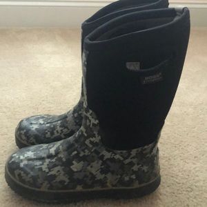 Boys Boggs Boots